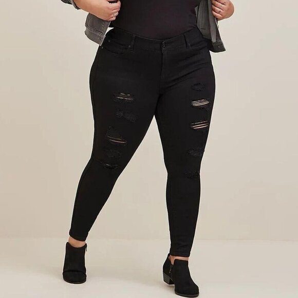Torrid Bombshell Black Punk Distressed Stretch Grunge‎ Premium Skinny Jeans 18R - Picture 10 of 10